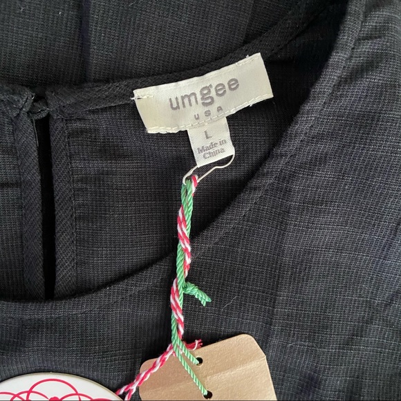 UMGEE Sleeveless Tier Maxi Dress with Keyhole Back - Picture 4 of 13